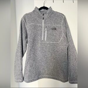Men’s North Face pullover/Quarter Zip